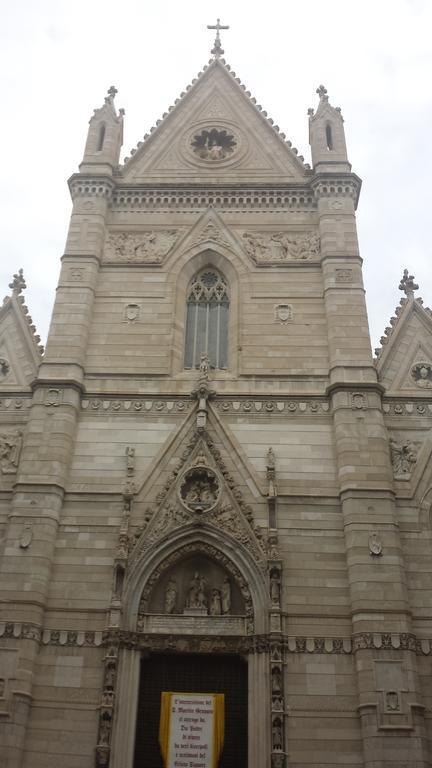 Duomo 89 Panzió Nápoly Kültér fotó