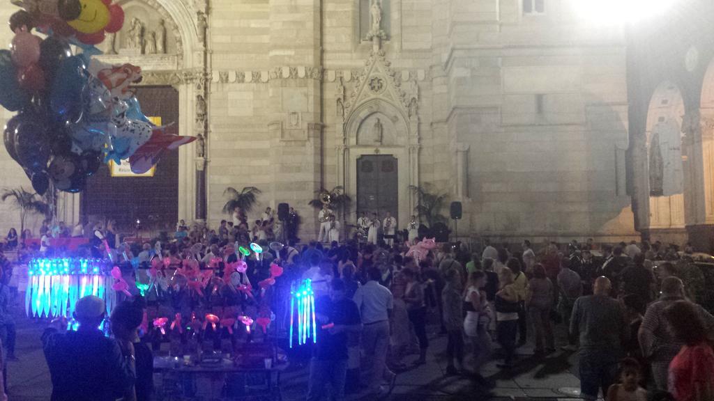 Duomo 89 Panzió Nápoly Kültér fotó
